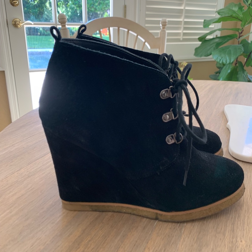 Steve Madden black suede wedge booties